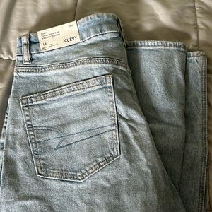 NWT American eagle curvy super high rise baggy straight jean